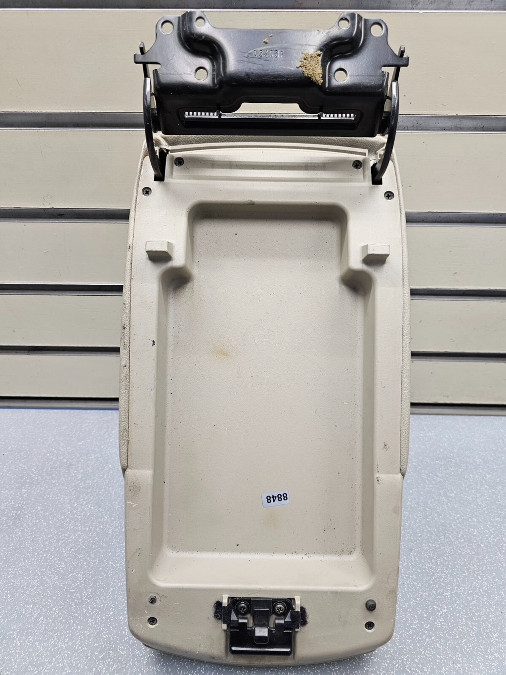 🔥07-11 Toyota Camry Center Console Armrest Storage COVER LID Leather Tan L21