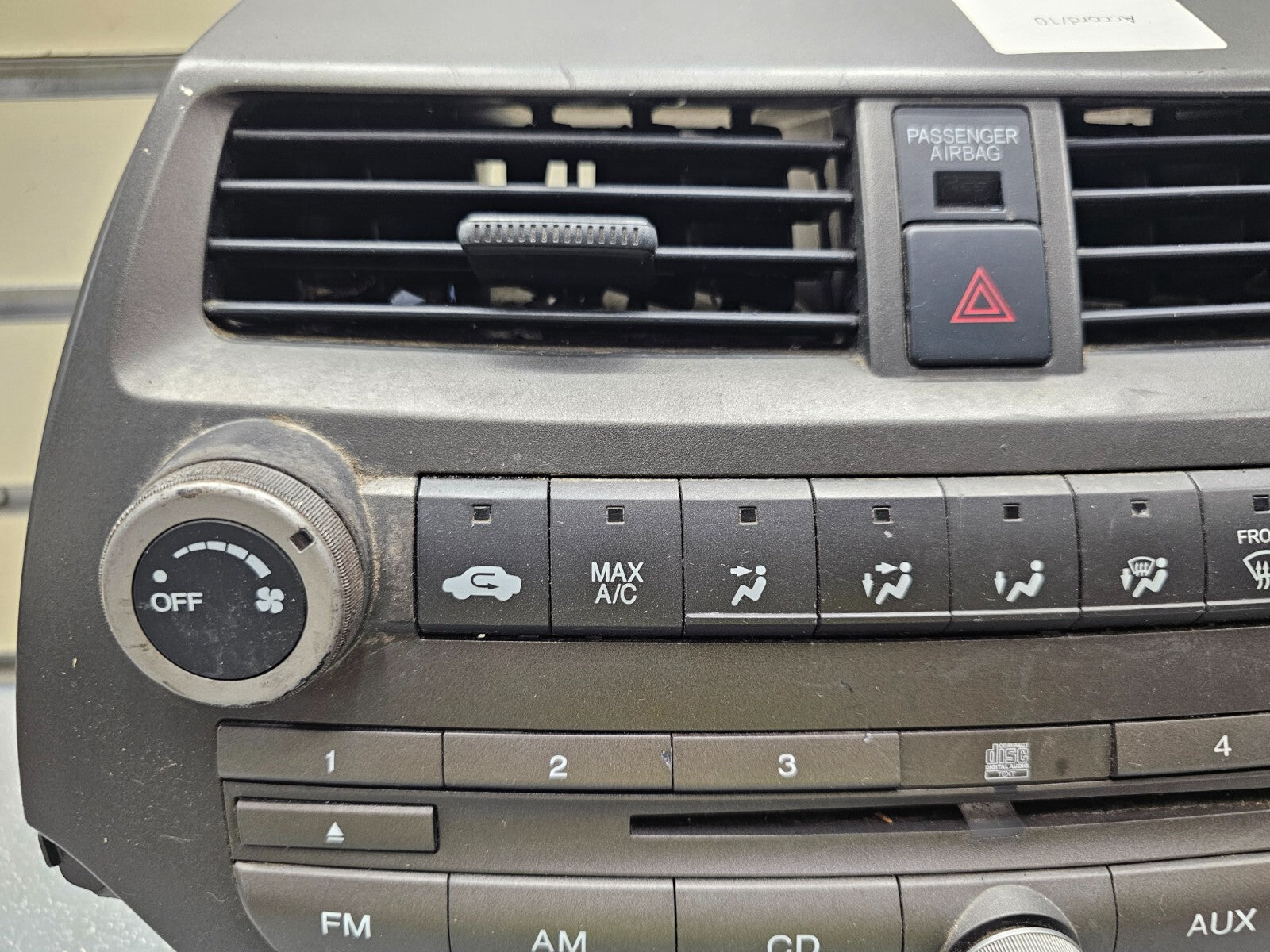 🔥08-12 HONDA ACCORD DASH AM FM RADIO STEREO CD PLAYER RECEIVER OEM