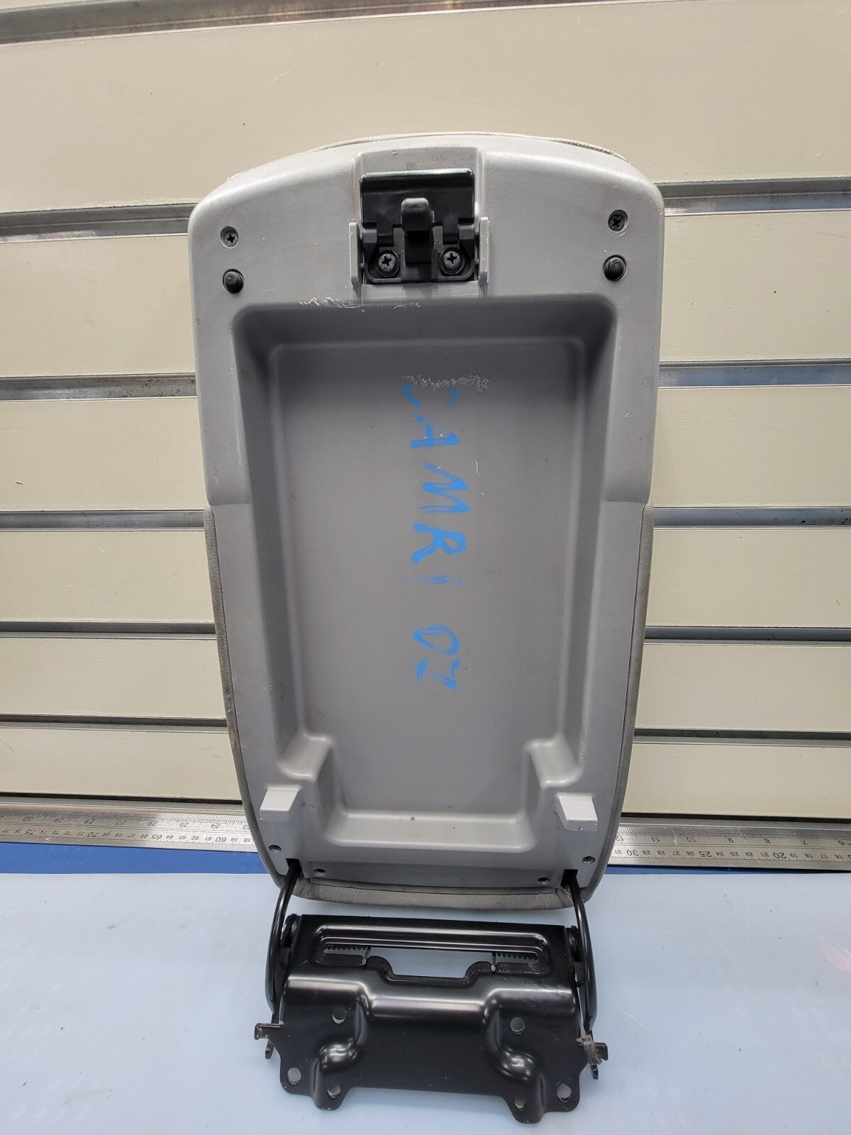 🔥07-11 TOYOTA CAMRY CENTER CONSOLE ARM REST LID COVER TOP PAD BOX LIGHT GRAY