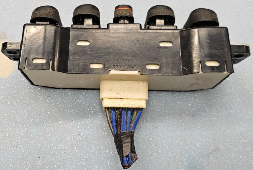 🔥05-06 Equinox Left Driver Master Power Window Door Switch Black Assembly Black