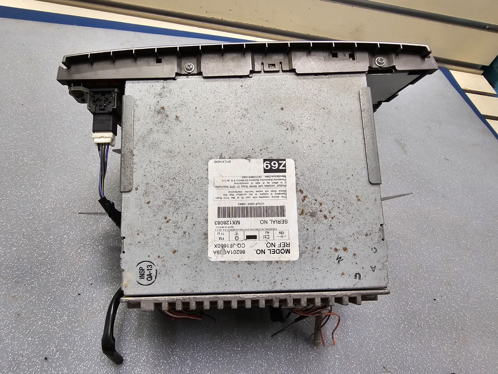 🔥2007-2009 Subaru Legacy AM FM Radio Single Disc CD Player Gray