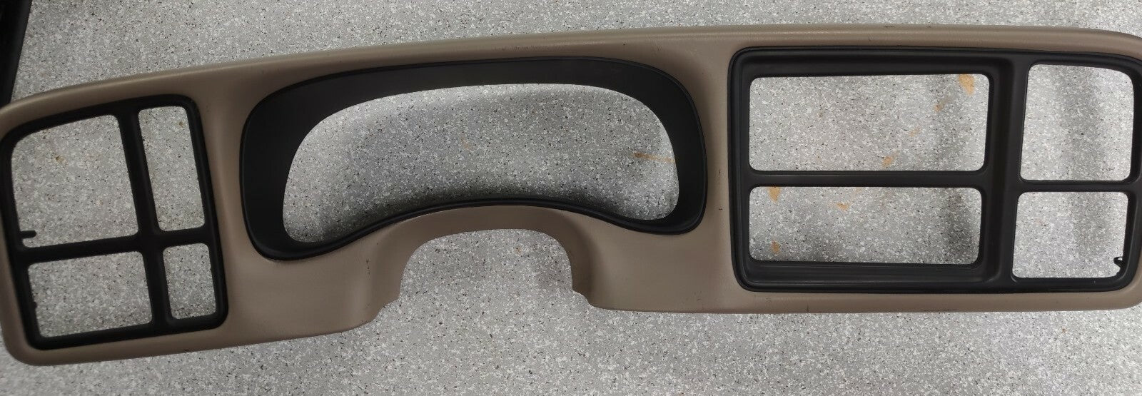 🔥99-02 CHEVY GMC INSTRUMENT Cluster Speedo Dash Trim Panel Radio Bezel Tan C4