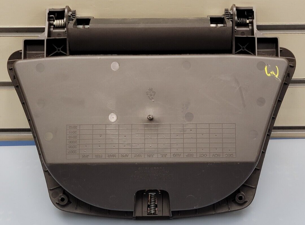 2008-2012 Chevrolet Malibu  DASH CENTER CUBBY BIN COMPARTMENT Storage Bin BLACK