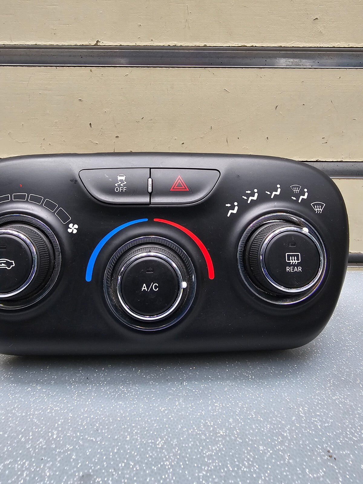 13-16 DODGE DART Front Dash AC Heater Temperature Climate Control Conditioner