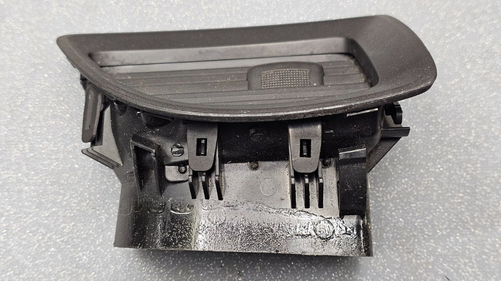 🔥08-12 CHEVY  MALIBU DASH LEFT DRIVER  A/C AIR VENT HEATER CONDITIONING BLACK