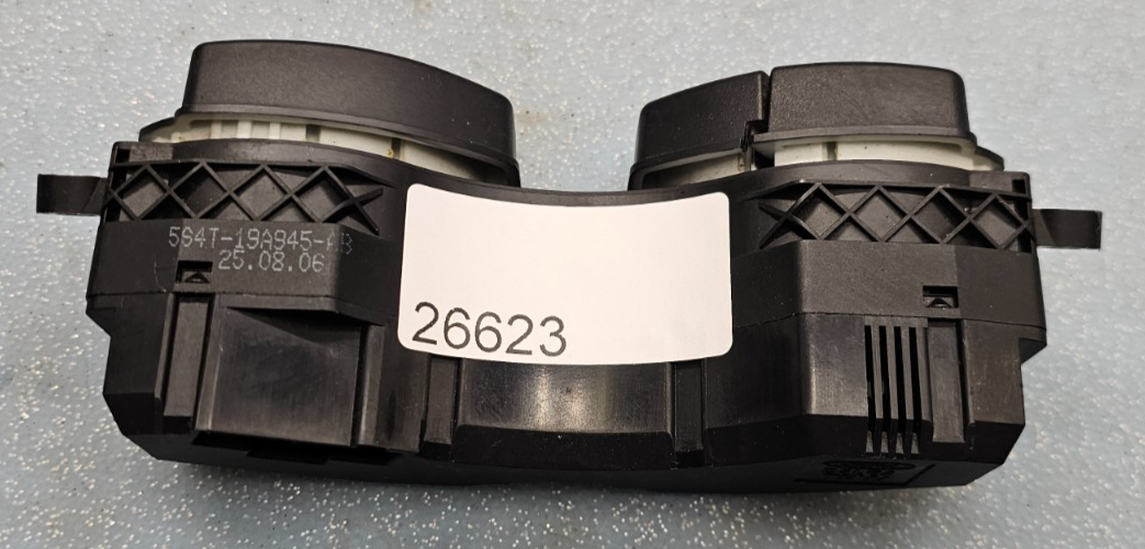 🔥2005–2007 Ford Focus A/C Air Defrost Climate Control Button OEM