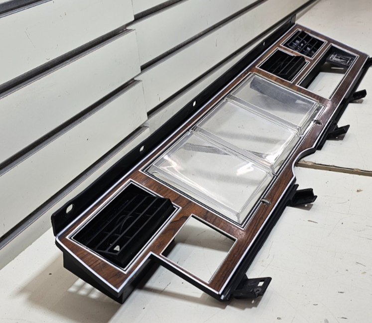 🔥81-89 LINCOLN TOWN CAR DASH INSTRUMENT SPEEDOMETER CLUSTER BEZEL PANEL WOOD