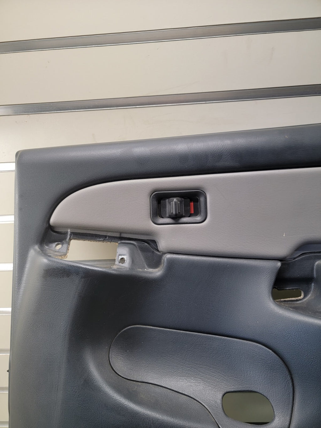 🔥99-06 GMC YUKON Chevy ESCALADE Interior Door RIGHT Trim Panel Graphite/neutral