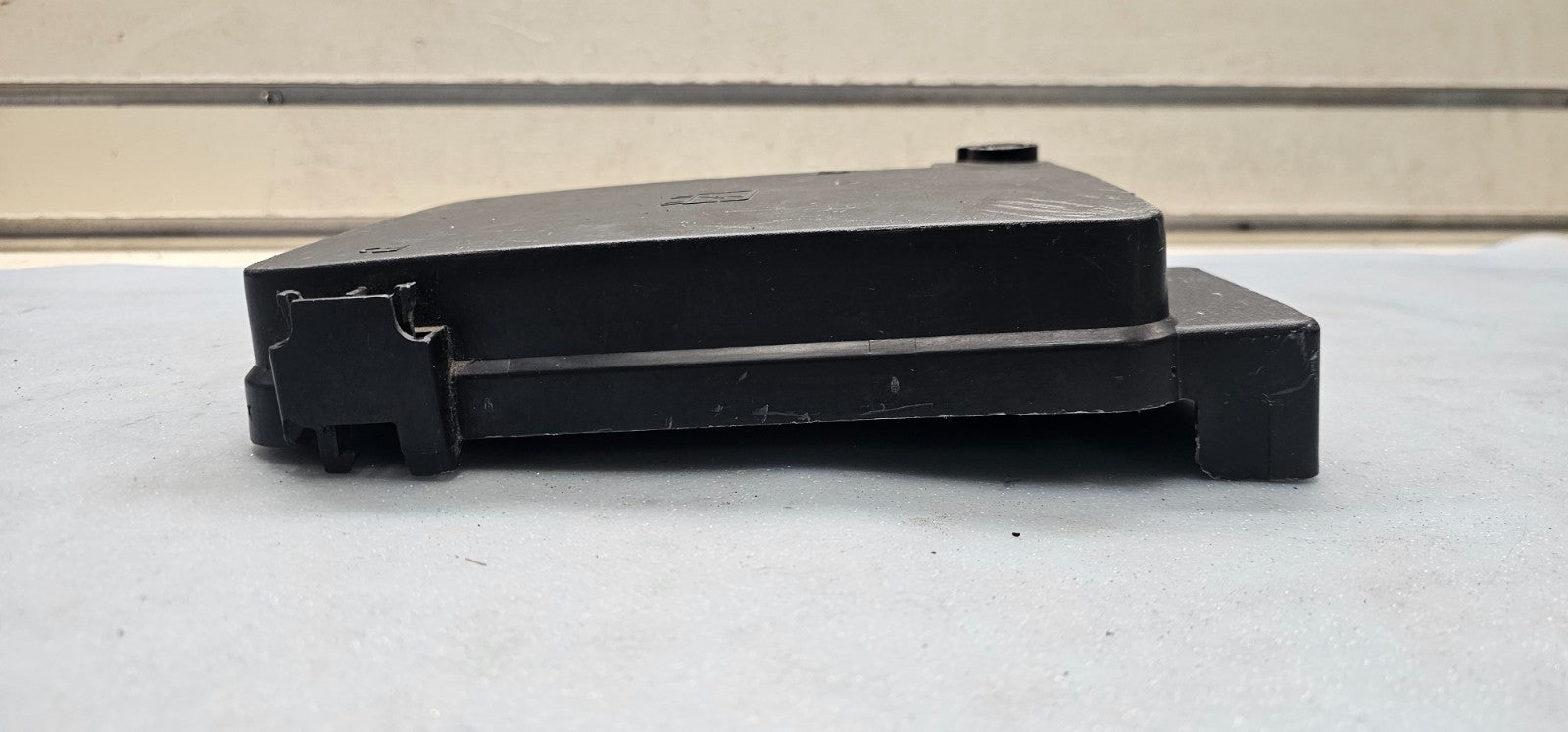 🔥11-16 Chevy Equinox GMC Terrain Under Hood Fuse Relay Box Cover Lid OEM