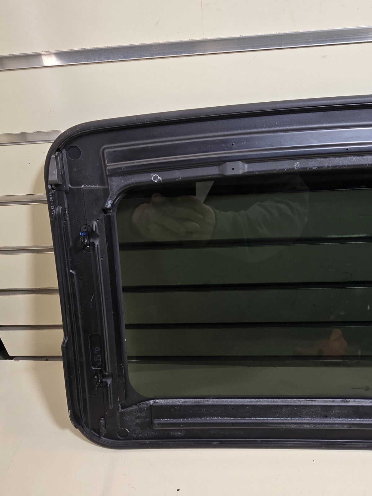 🔥11-16 Chevy Cruze Sun Roof Sunroof Window Glass OEM