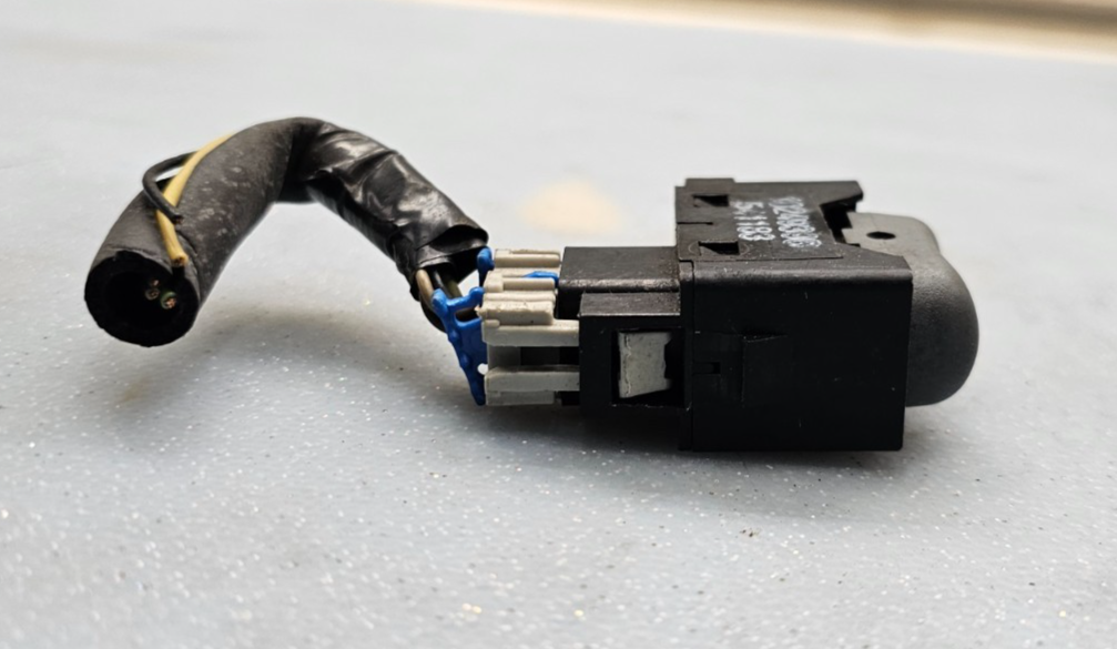 🔥97-02 Chevrolet Camaro Light Lamp Rocker Switch Assembly