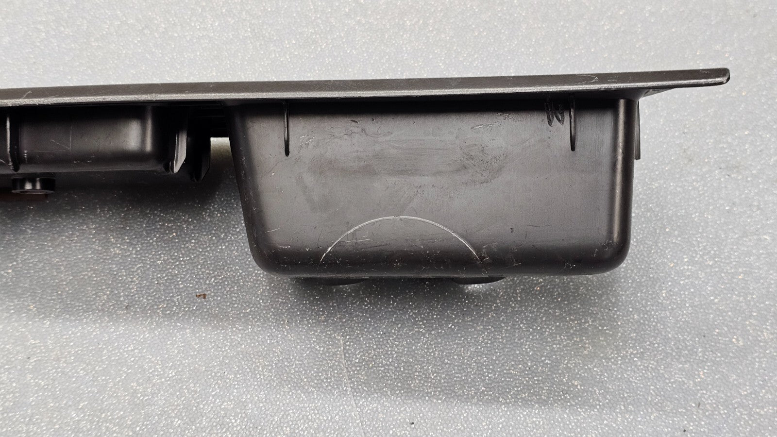 🔥06-08 Chevy Impala Right Passenger Power Window Switch Bezel Assembly Black