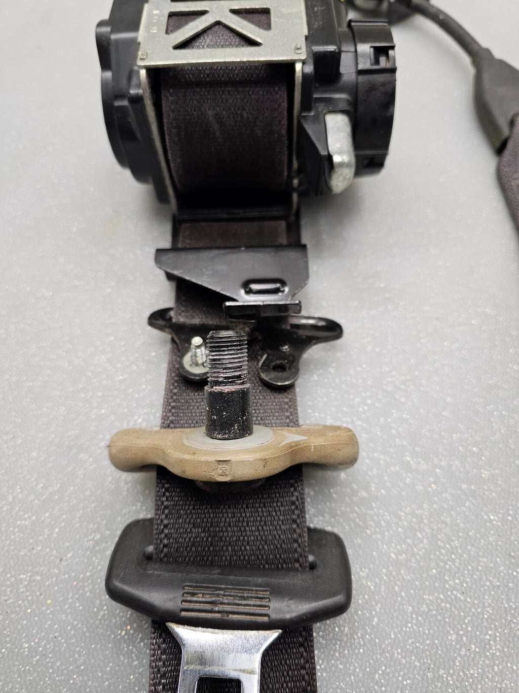 🔥2013-2016 Ford Fusion S SE Left Driver Seat Belt Retractor Assembly Black OEM