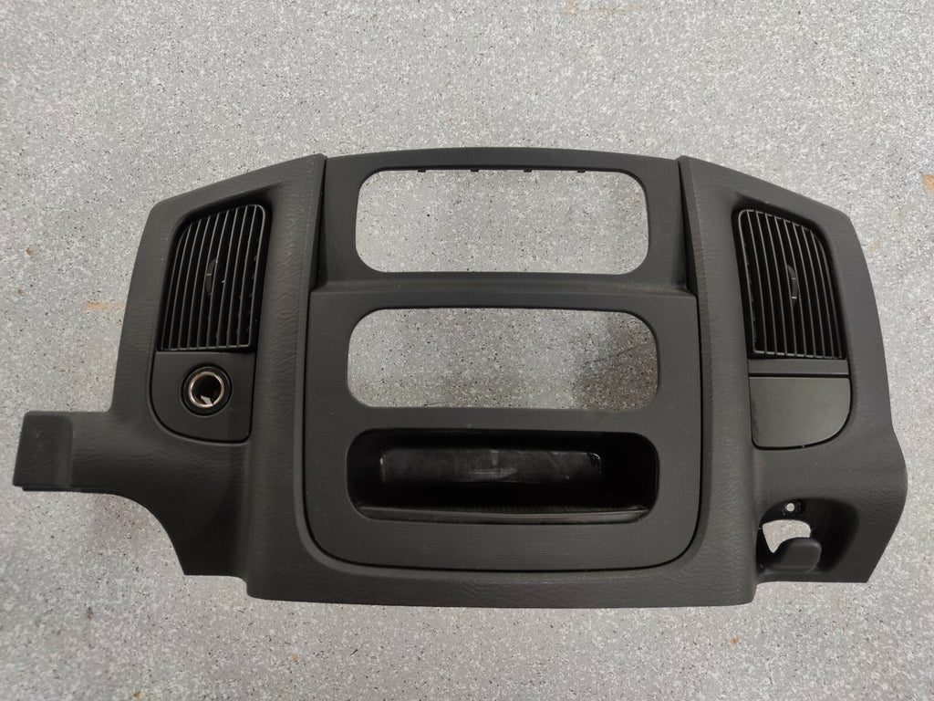 🔥02-05 Dodge RAM Dash RADIO Bezel Climate Trim Panel   Vents Storage BLACK B10