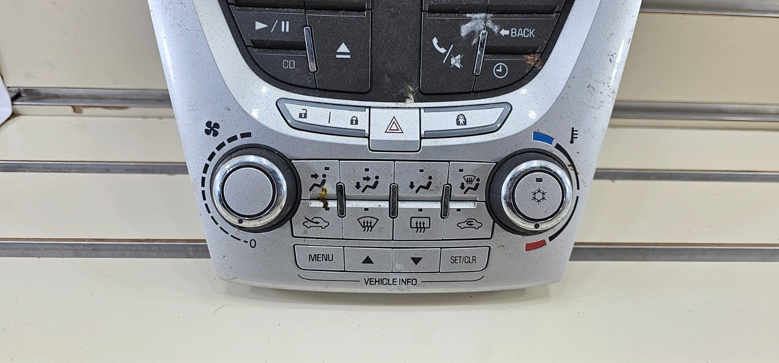 🔥10-11 Chevy Equinox Radio Stereo Display Climate Control Panel Bezel SILVER