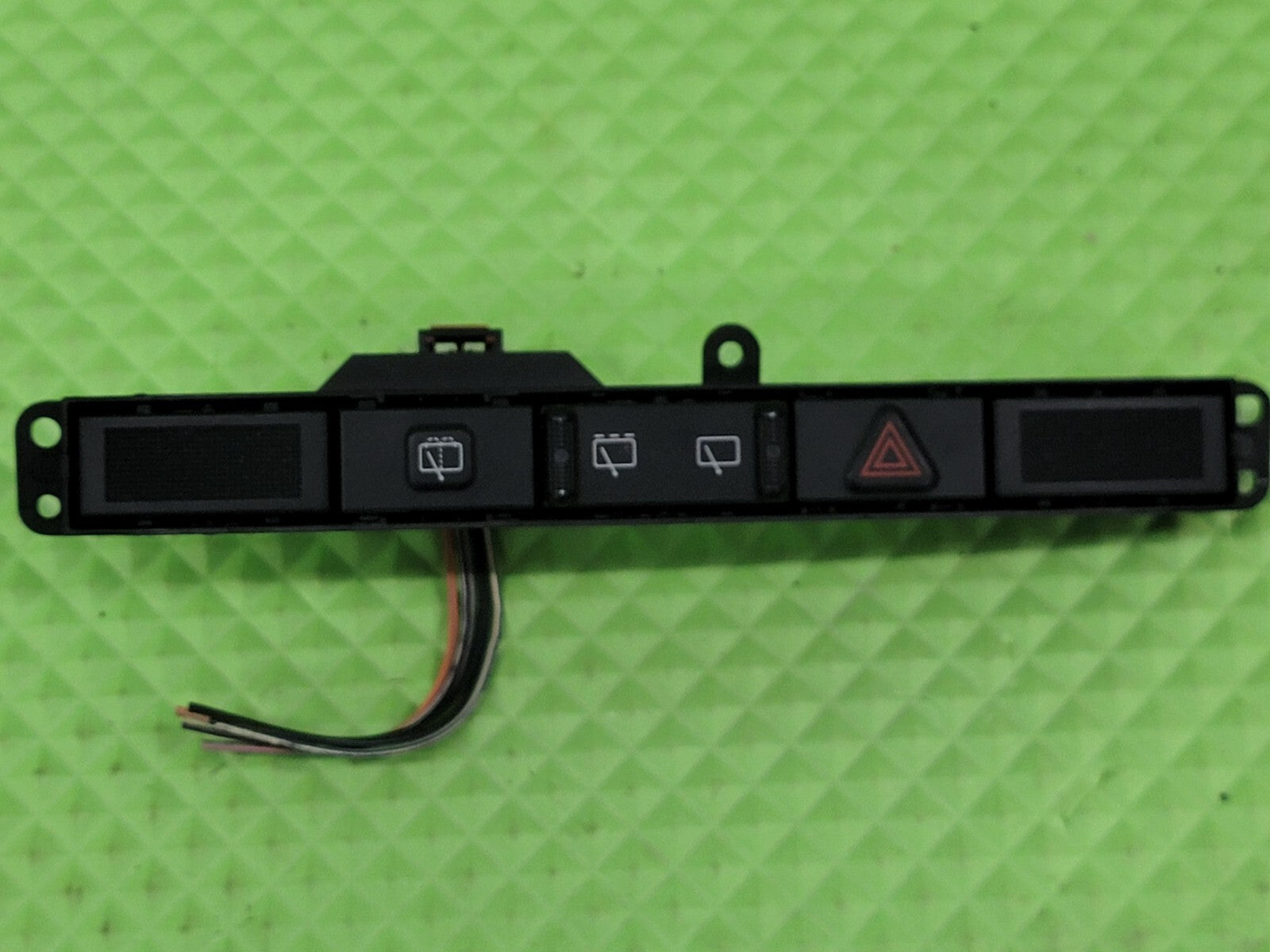 🔥2001-2007 Town & Country Caravan Rear Wiper Hazard Switch OEM SW32