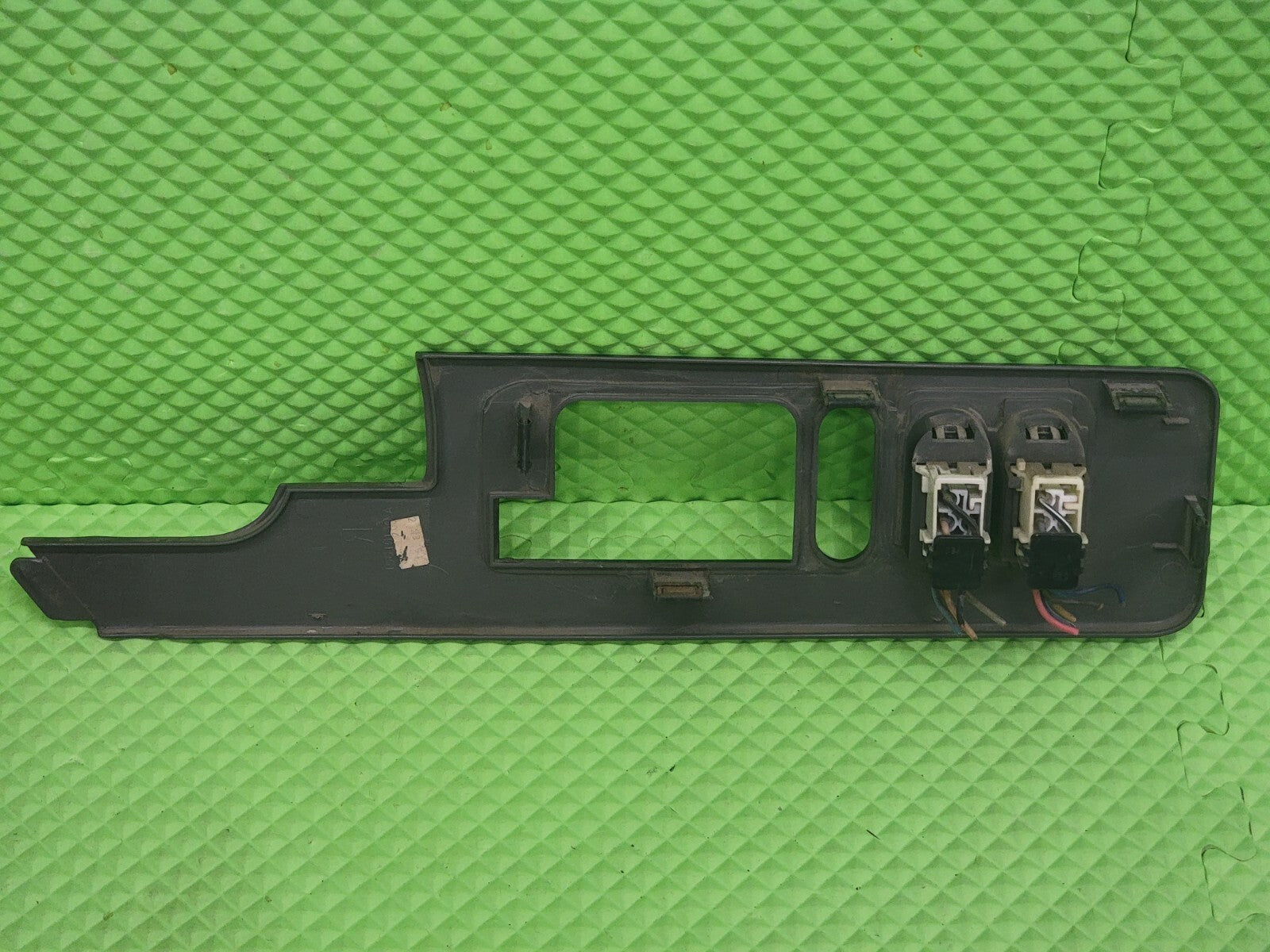 1988-1994 Chevy GMC C/K1500 Silverado Sierra Truck RH Interior Switch Gray SW44