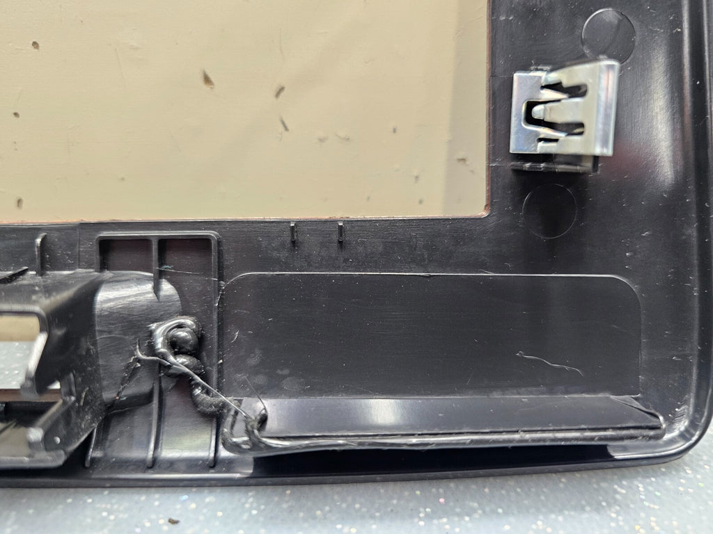 06-13 Chevy Impala Center Dash AM FM Radio Stereo Trim Panel Bezel Woodgrain OEM