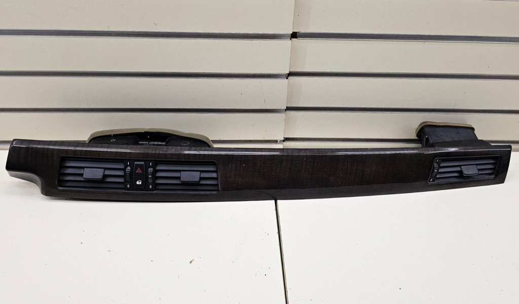 06-13 BMW E90 E92 FRONT RIGHT PASSENGER DASH TRIM PANEL VENT WALNUT WOODGRAIN