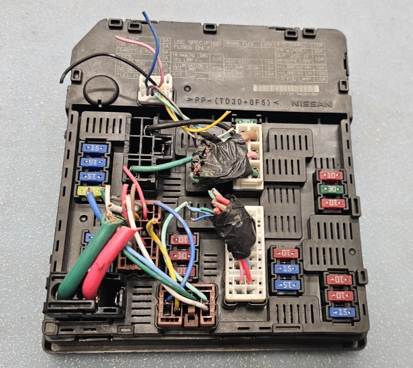 🔥08-13 Nissan Rogue Sentra Fuse Box IPDM Power Module Unit Relay Block Control