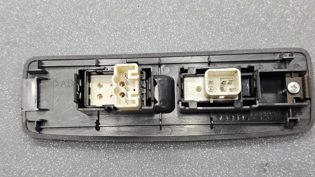 🔥02-06 Toyota Camry Scion XB Right Passenger Power Window Switch Silver OEM