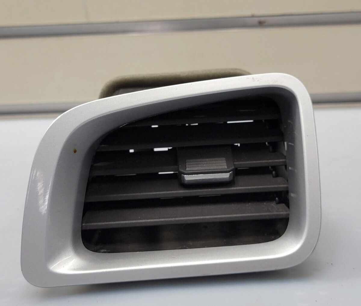 🔥10-17 Equinox Left Driver HVAC AC A/C Outer Dash Air Vent Heater SILVER VT31
