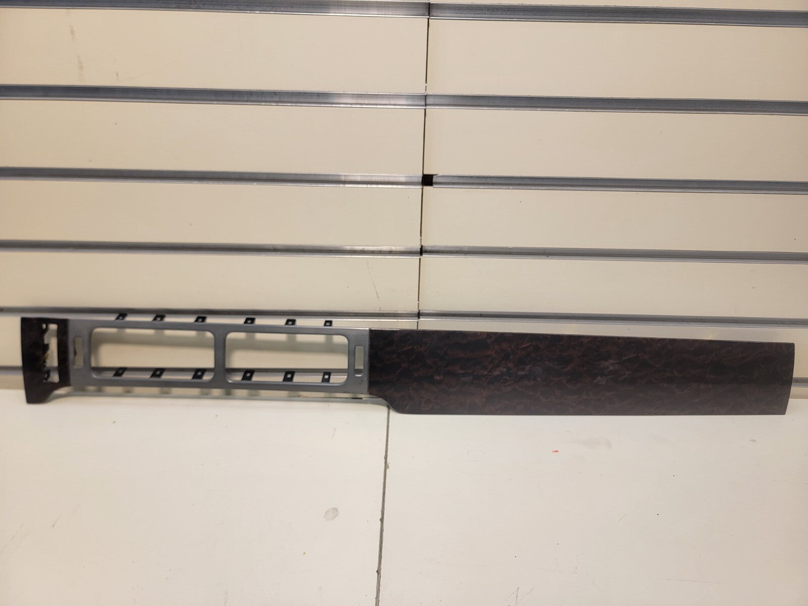 07-14 Yukon Tahoe Suburban Burl Front Dash Belt Trim A/C Vents F201 woodgrain