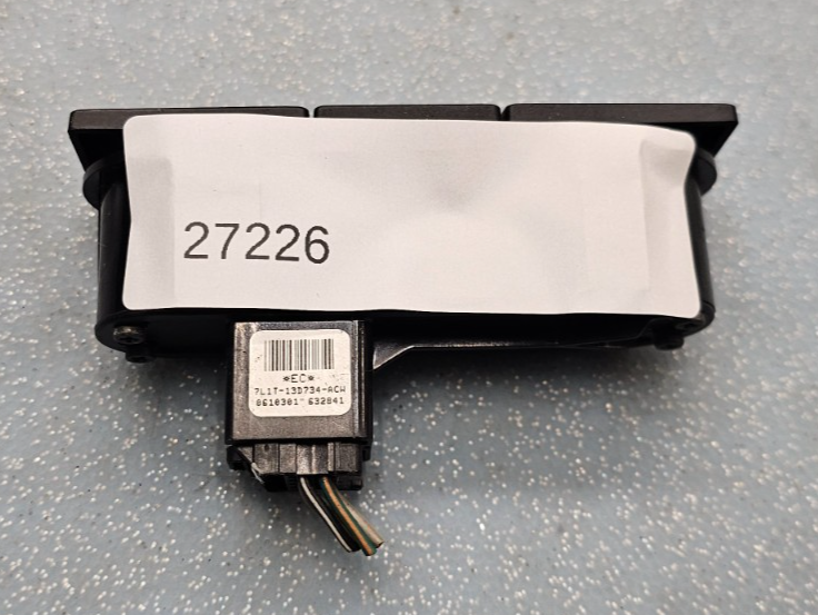 🔥07-14 Expedition Traction Control Hatch Hazard Light Switch Assembly Black