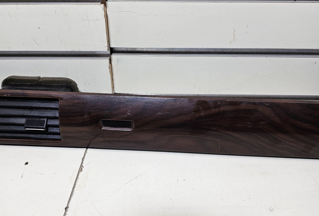 🔥05-09 Five Hundred Taurus Sable Interior Center Dash Panel Bezel Trim Wood