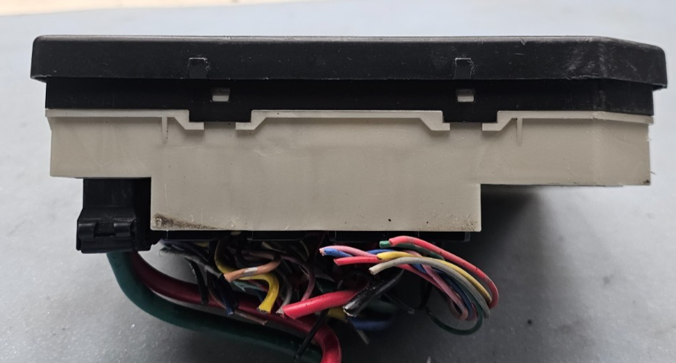 🔥07-12 Nissan Sentra Under Hood IPDM Fuse Box Frame Relay Control Module Unit