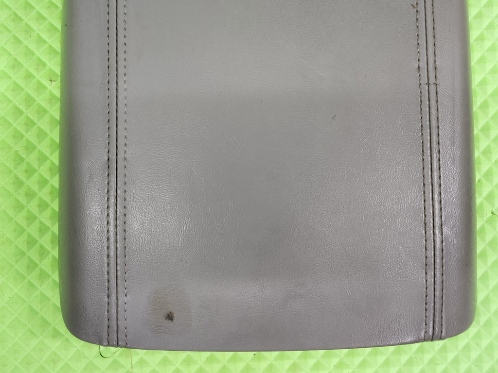 🔥02-06 Cadillac ESCALADE YUKON Center Console Armrest Storage LEATHER GRAY