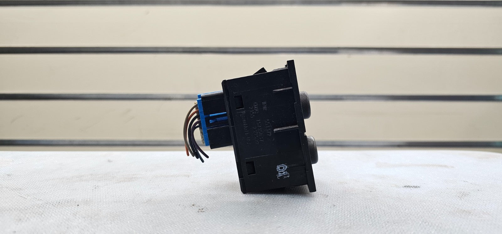 99-02 CHEVY SILVERADO SIERRA TRUCK FOG DRIVING LIGHT CARGO LAMP LIGHT SWITCH OEM