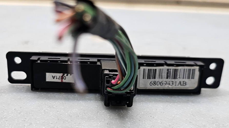 🔥12-20 Town Country Grand Caravan Traction Switch Power Hazard Light Econ 110V