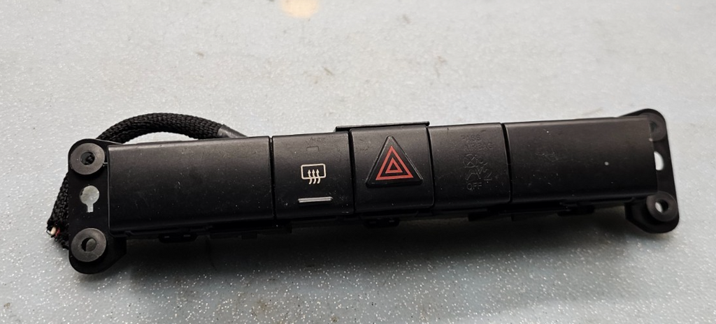 🔥06-09 CHRYSLER PT CRUISER CENTER DASH HAZARD DEFROST CONTROL SWITCH BLACK