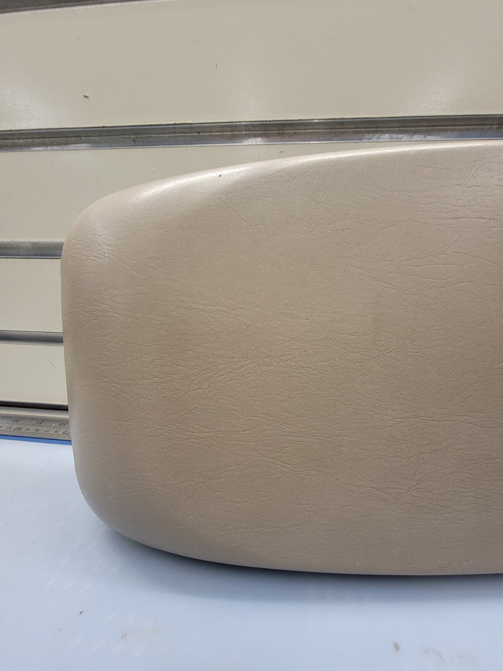 🔥99-07 Ford Excursion F250 F350 Front Center Console Lid TAN OEM