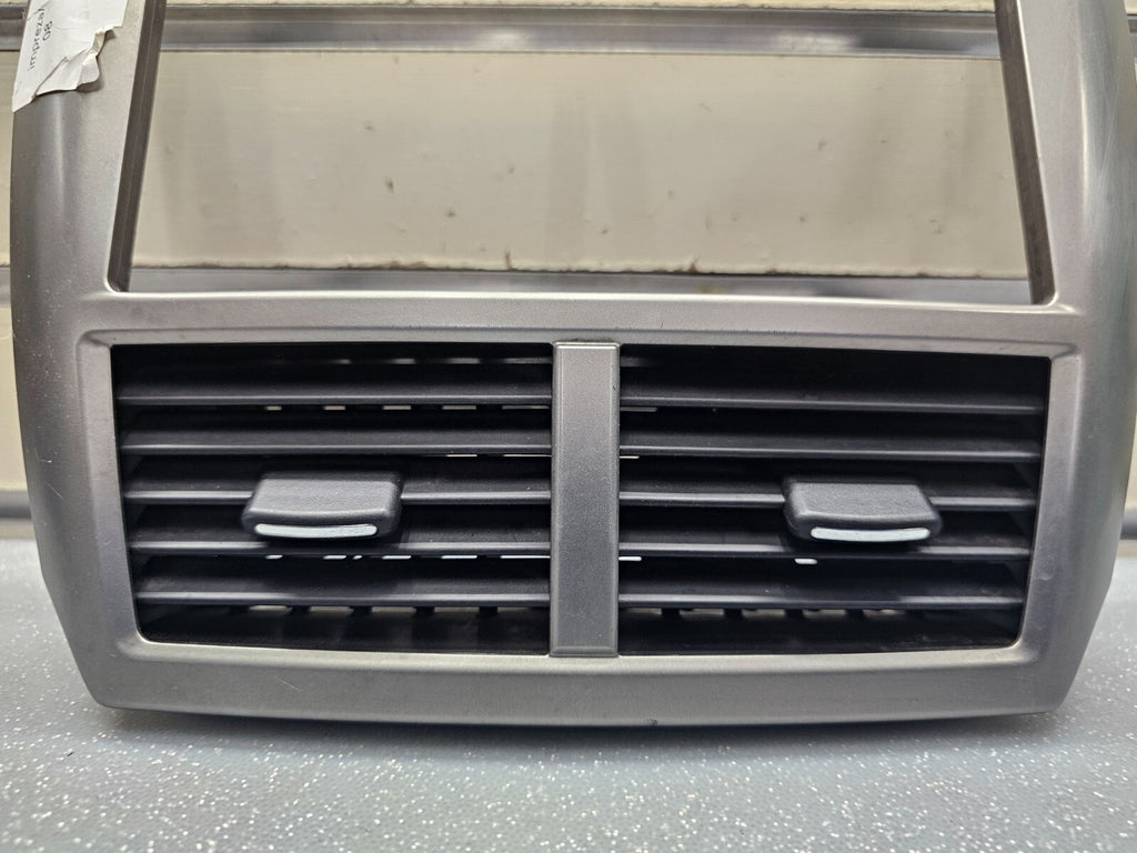 🔥08-14 FORESTER IMPREZA DASH RADIO STEREO BEZEL TRIM INSTRUMENT PANEL SILVER