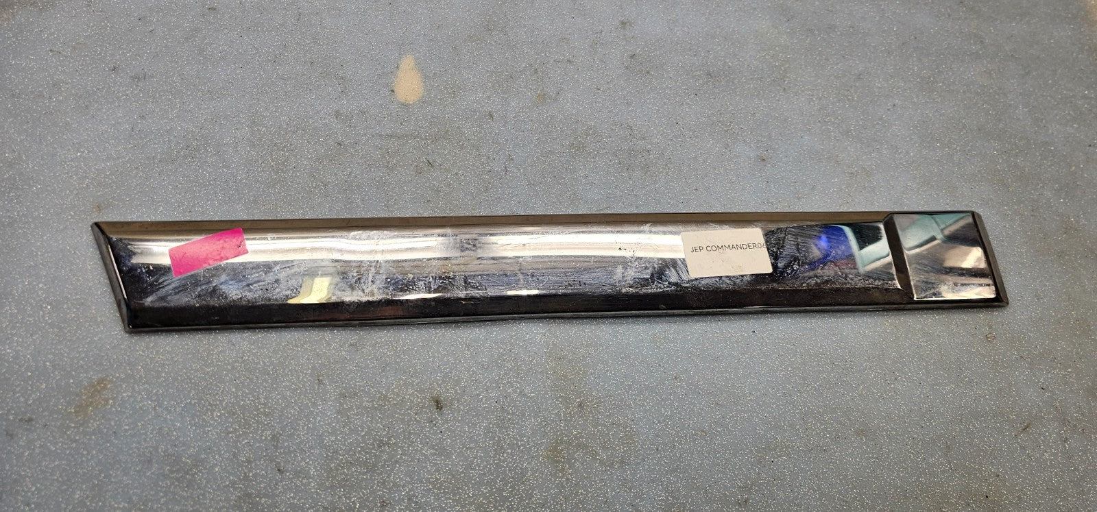 🔥2006-2010 Jeep Commander  Rear Door Molding SILVER