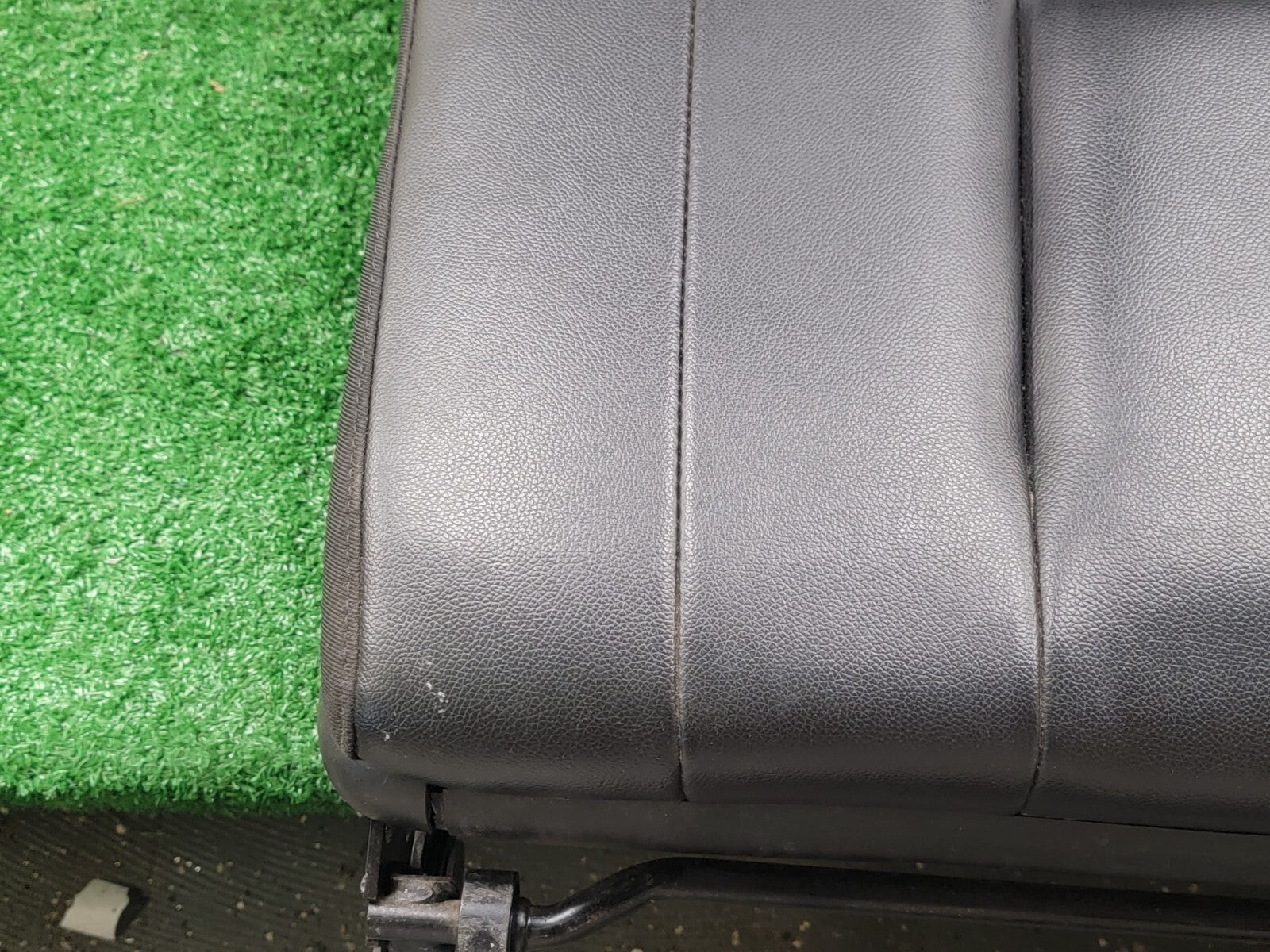 🔥07-14 Escalade Suburban Tahoe Yukon Third Row Seat Leather LEFT  BLACK
