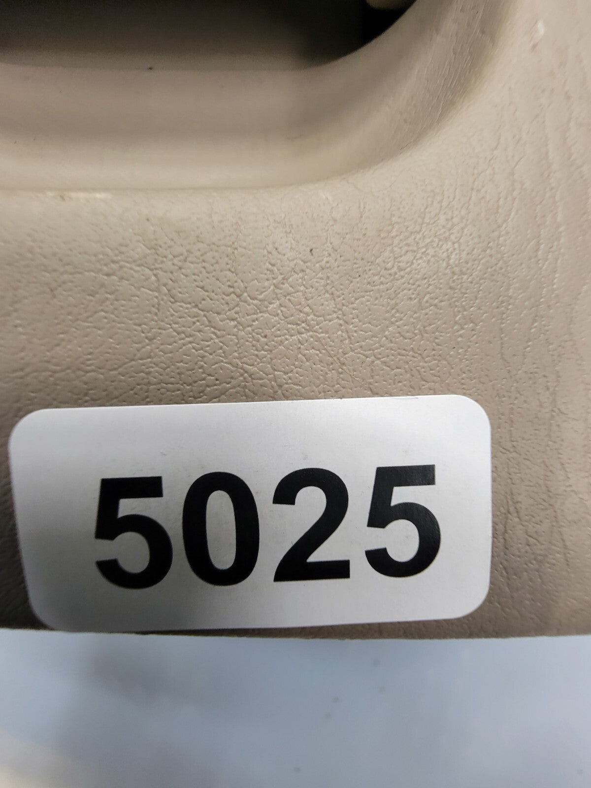🔥 2004-2010 Toyota Sienna Center Console Lid Armrest Arm Rest Cover Tan