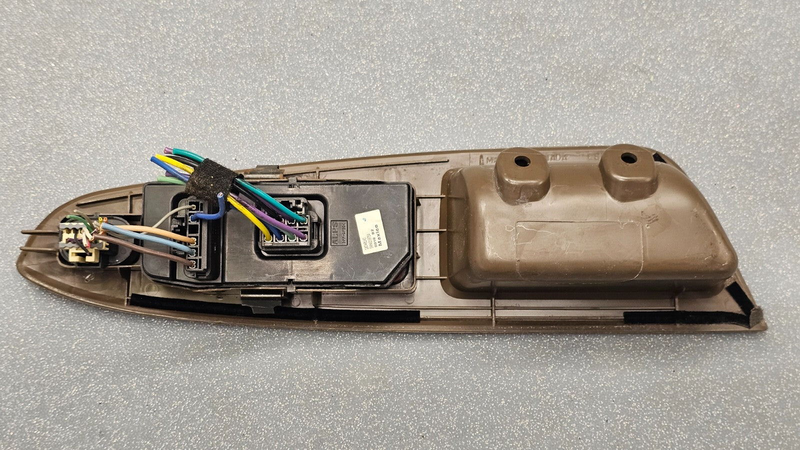 🔥06-08 IMPALA LEFT DRIVER MASTER POWER WINDOW SWITCH BEZEL ASSEMBLY DARK TAN