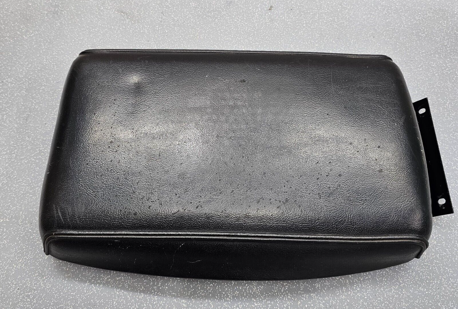 🔥82-92 Camaro Center Console Lid Top Pad Sliding Armrest Storage Cover Black