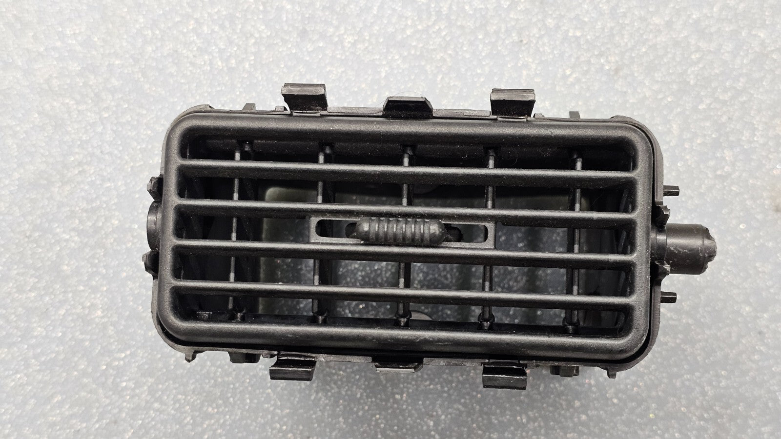 🔥05-07 FORD FOCUS Dash Right PASSENGER AIR Vent HEATER CONDITIONING BLACK OEM