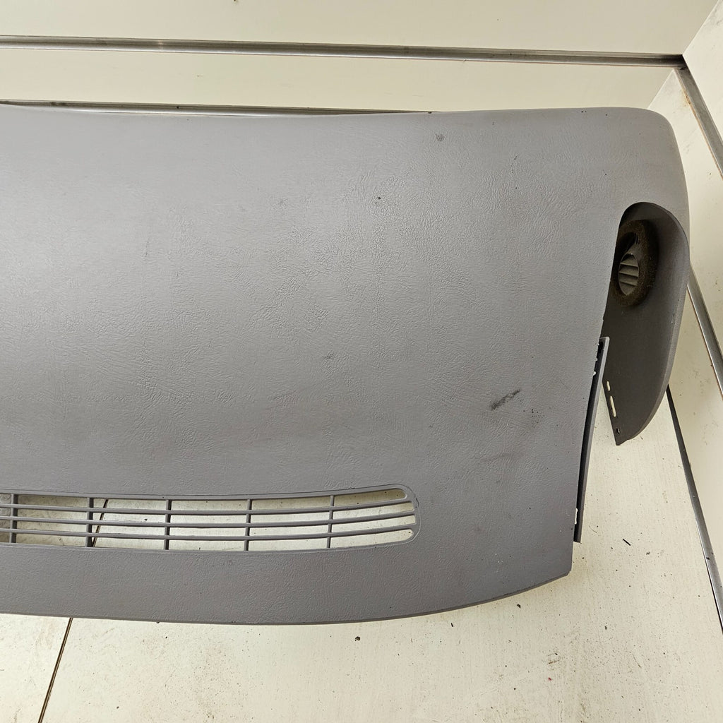 99-06 SILVERADO SIERRA TAHOE Upper Dash Cap Cover Top Dashboard Pad LT Gray DP1