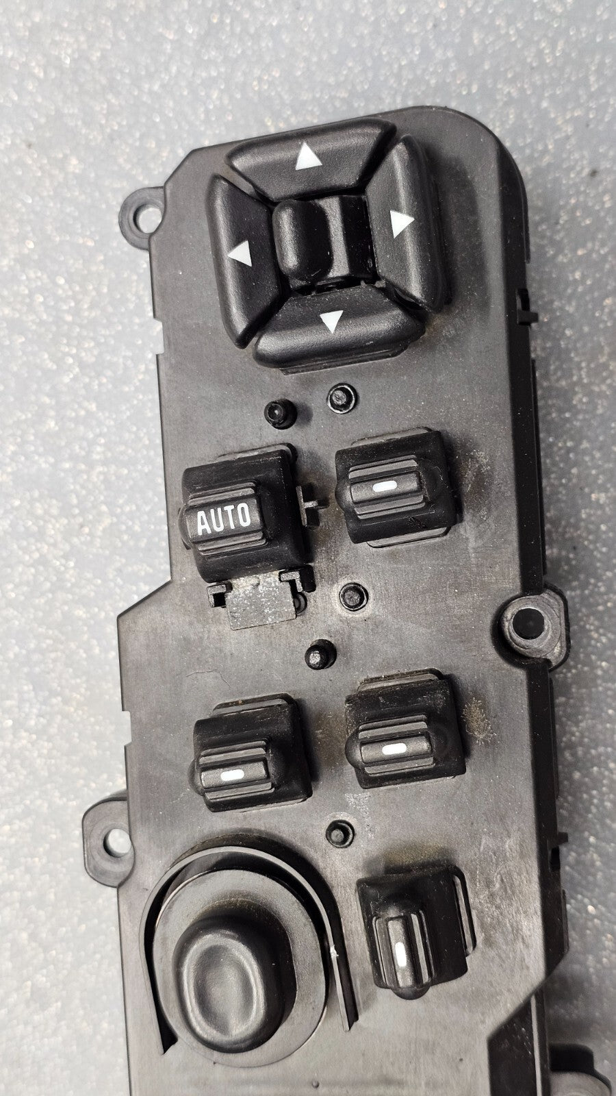 🔥99-04 Grand Cherokee Driver Left Master Door Window Mirror Switch Assembly