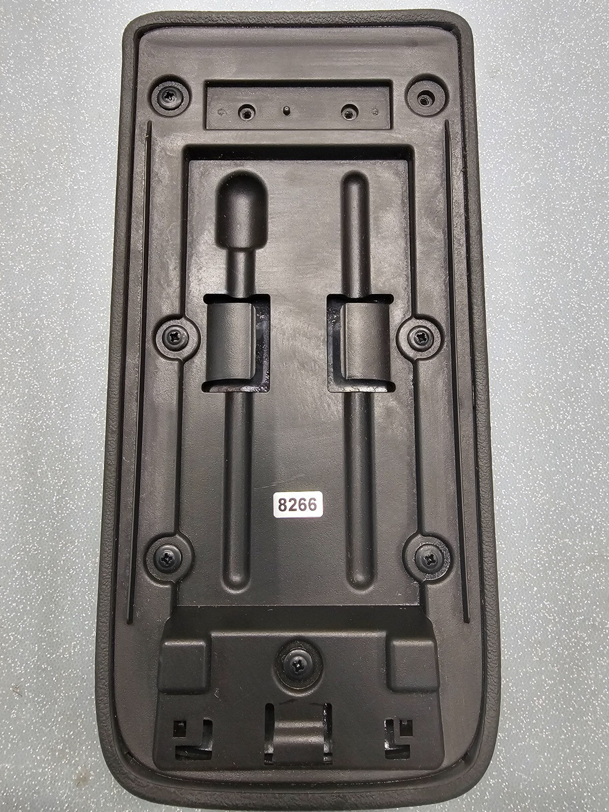 05-10 Cobalt Pontiac G5 Front Center Console Lid Arm Rest Cover Assembly Black