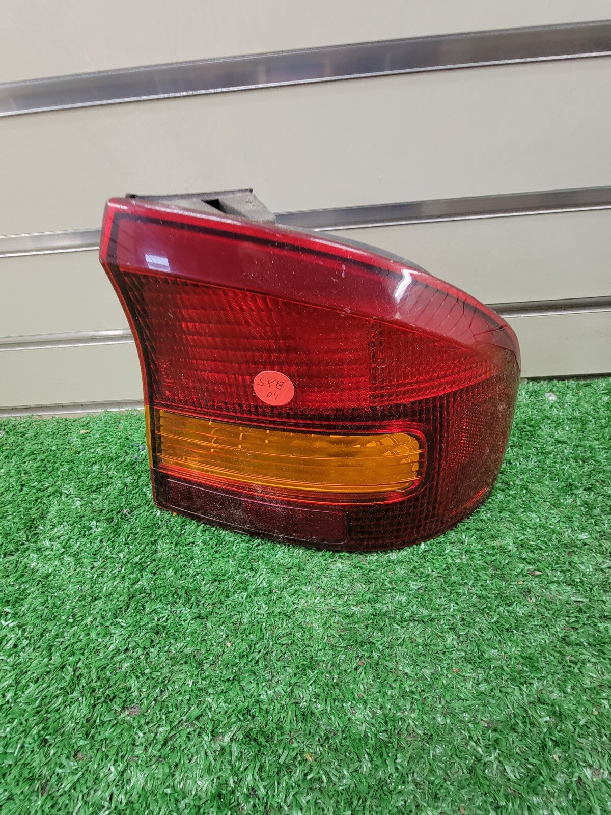 🔥00-04 Subaru Legacy Tail Light Lamp  Passenger Right Outback Assembly Chrome