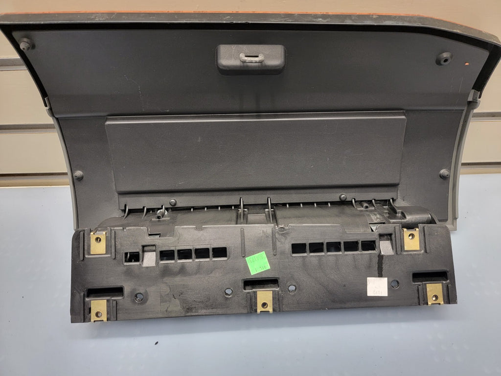 🔥08-10 Chrysler Town Country Upper Glove Box Dash Storage Door Lid Compartment
