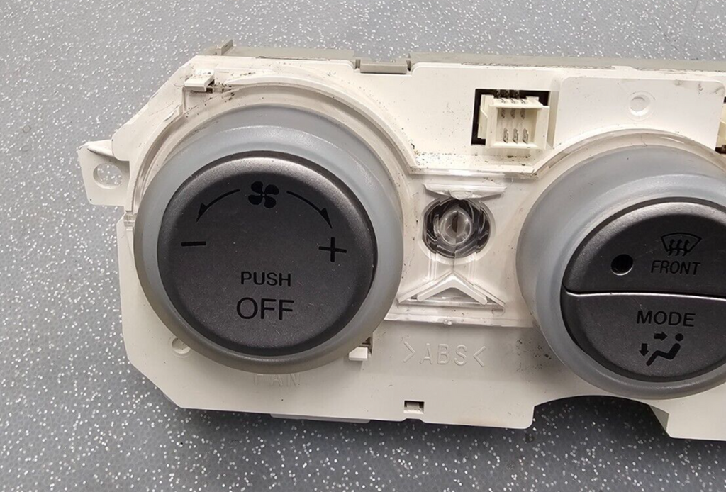 🔥03-06 Mazda 6 Dash AC Heater Climate Temperature Control Conditioner Assembly