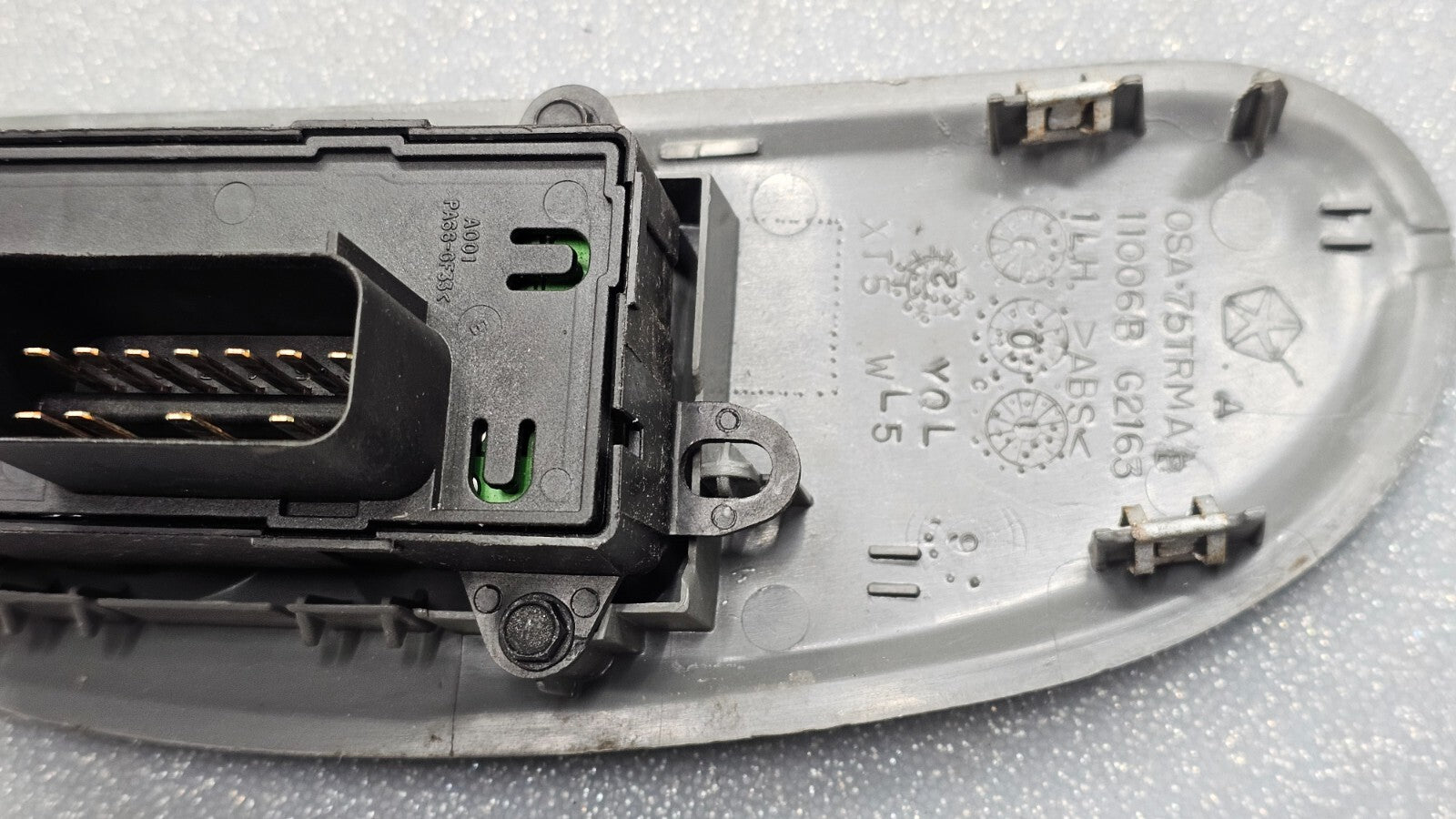 🔥04-07 CARAVAN TOWN COUNTRY DRIVER MASTER DOOR LOCK WINDOW CONTROL SWITCH GRAY
