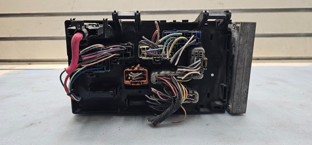 🔥06-07 DODGE GRAND CARAVAN TOWN COUNTRY TIPM FUSE BOX JUNCTION CONTROL MODULE
